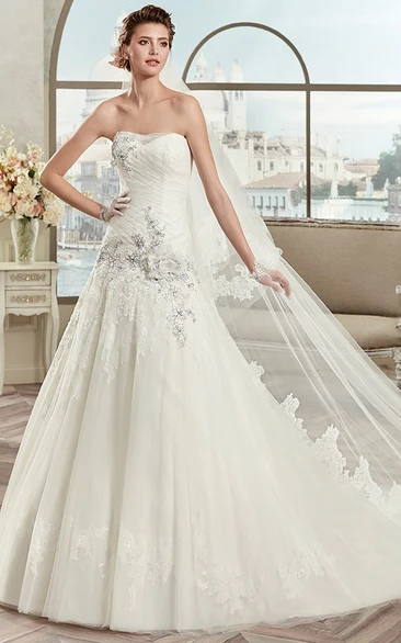 Strapless A-Line Pleated Bridal Gown With Fine Appliques And Court Train