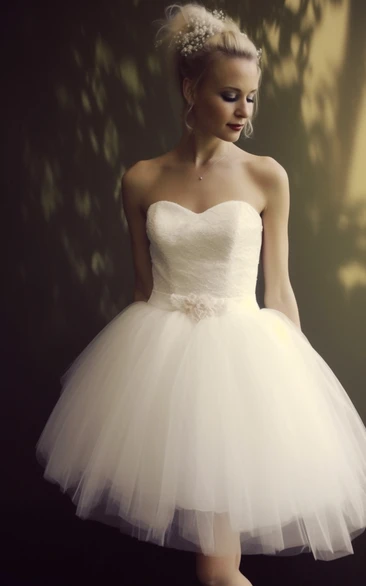 Sweetheart A-line Short A-line Tulle Ruffle Wedding Dress