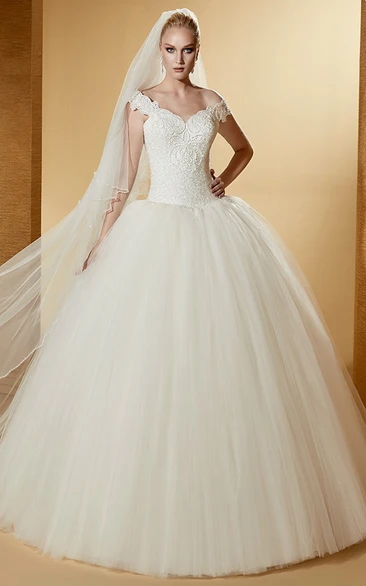 Classic V-Neck Ball Gown With Cap Sleeves And Lace-Up Back