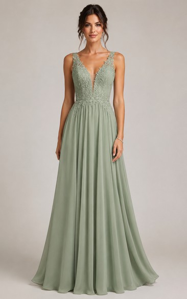 Vestido de fiesta de gasa verde salvia con corte en A, espalda con escote en V y corpiño de encaje.