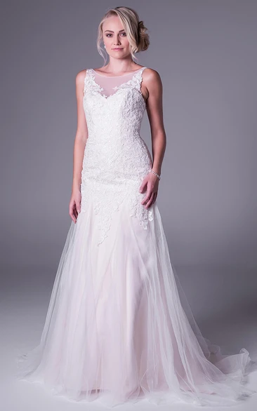 A-Line Appliqued Sleeveless Scoop-Neck Long Tulle Wedding Dress