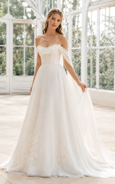 Robe de mariée trapèze en organza ivoire à épaules dénudées