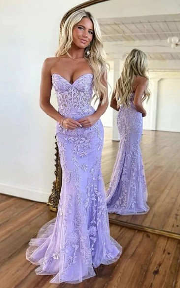 Sexy Lilac Mermaid Sheath Lace Applique Corset Back Evening Prom Dress