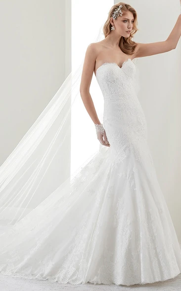 Sweetheart Sheath Brush-Train Lace Bridal Gown With Mermaid Style And Open Back