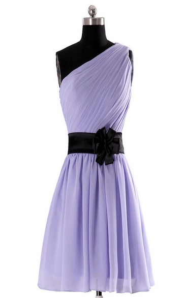 One-shoulder Pleated Chiffon Short Dress With Floral Band