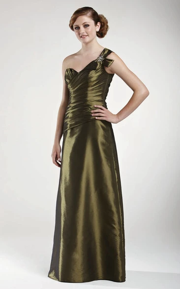 Sheath One-Shoulder Long Ruched Sleeveless Satin Bridesmaid Dress With Epaulet