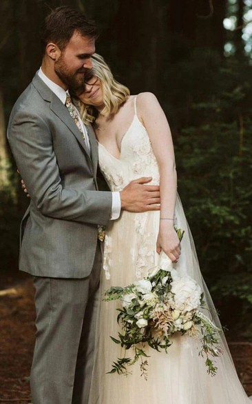 Casual Spaghetti V-neck Tulle Applique Draped Country Wedding Dress