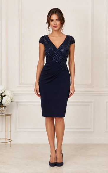 Short Pencil Knee-Length V-Neck Short Sleeve Jersey Homecoming Dress with Lace