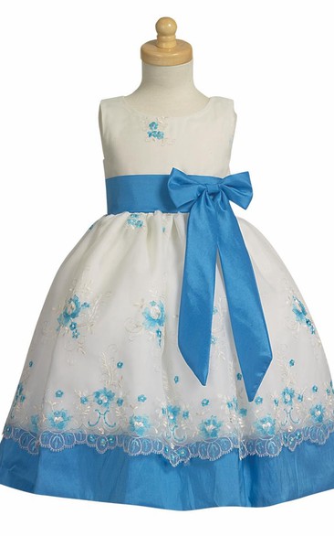 Tea-Length Split Bowed Organza&Taffeta Flower Girl Dress With Embroidery
