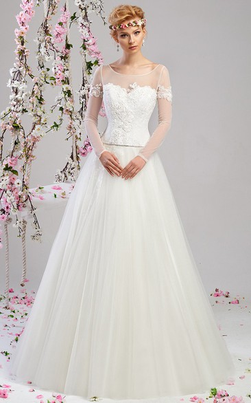 A-Line Long-Sleeve Long Appliqued Scoop-Neck Tulle Wedding Dress