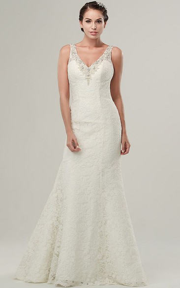 Mermaid Sleeveless V-Neck Appliqued Maxi Lace Wedding Dress With Beading