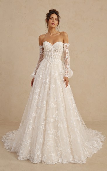 Princess Ball Gown Wedding Dress Off Shoulder Long Sleeve Sweetheart Tulle Lace Applique Corset Back Floor Length Chapel Train Ivory
