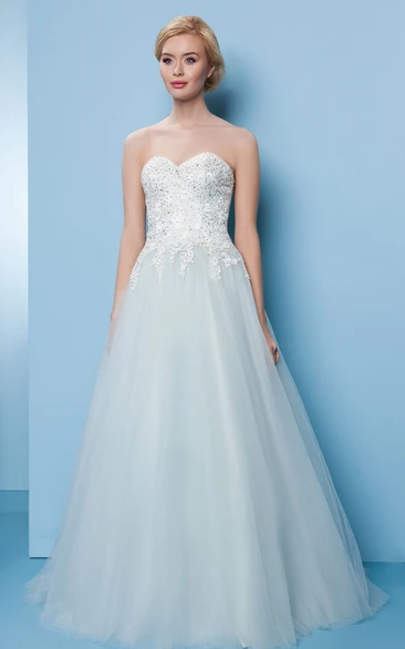 A-Line Appliqued Maxi Sweetheart Sleeveless Tulle Prom Dress