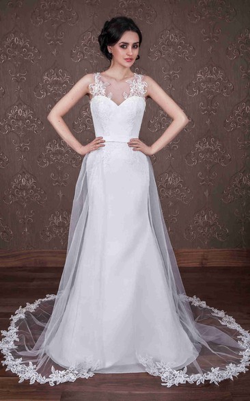 Sheath Sleeveless Scoop-Neck Floor-Length Appliqued Satin Wedding Dress