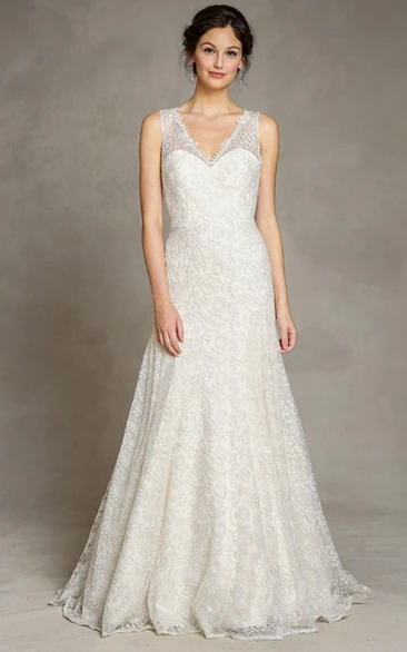 Appliqued Sleeveless Floor-Length V-Neck Lace Wedding Dress