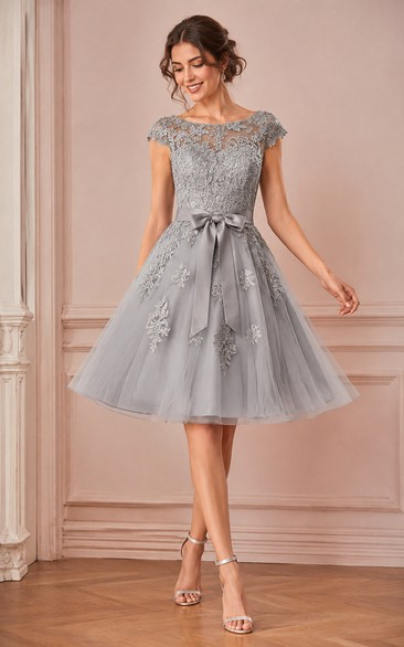 Tulle Cocktail Dress in Steel Grey, Bateau A-Line Tea-Length Gown with Appliques and Bow(s)