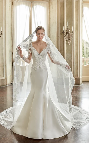 Trumpet V-Neck Appliqued Floor-Length Long-Sleeve Satin Wedding Dress