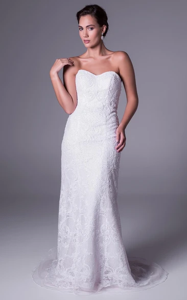 Sheath Sleeveless Floor-Length Strapless Lace Wedding Dress