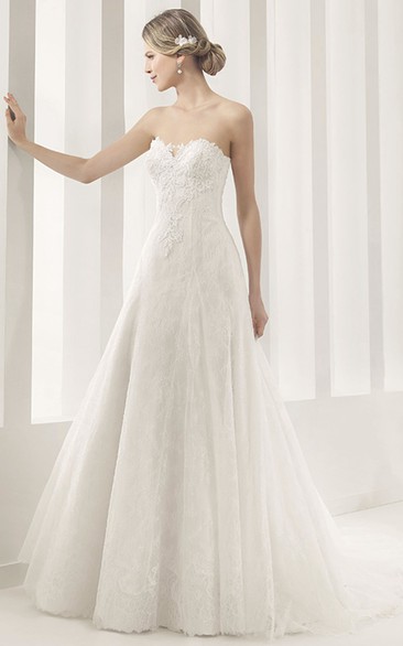 Sweetheart A-Line Pleated Lace Bridal Gown With Applique Details