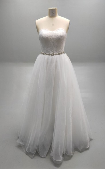 Sweetheart Pleated Tulle Ball Bridal Gown With Lace Bodice