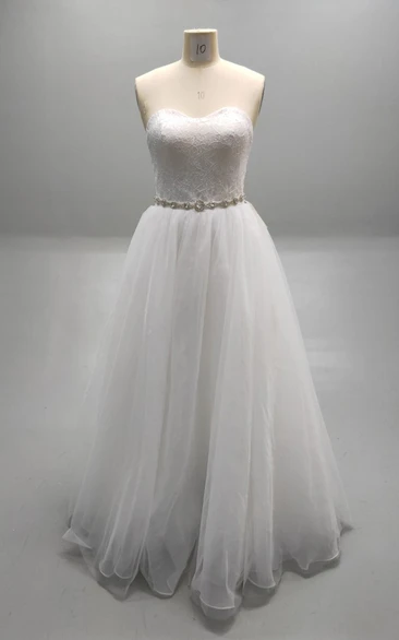 Sweetheart Pleated Tulle Ball Bridal Gown With Lace Bodice