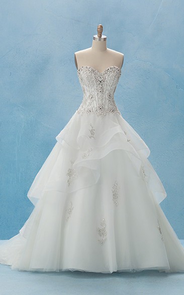 Exquisite Sweetheart Ball Bridal Gown With Tiers And Beadings