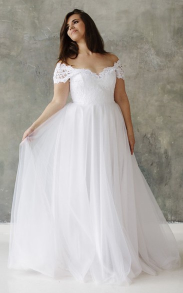 Plus Size A Line Lace and Tulle Sleeveless Wedding Gown