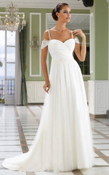 Floor-Length Appliqued Spaghetti Tulle Wedding Dress With Ruching And V Back