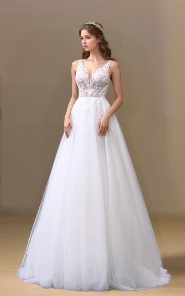 Sleeveless V-neck Empire A-line Tulle Wedding Dress With Lace Top
