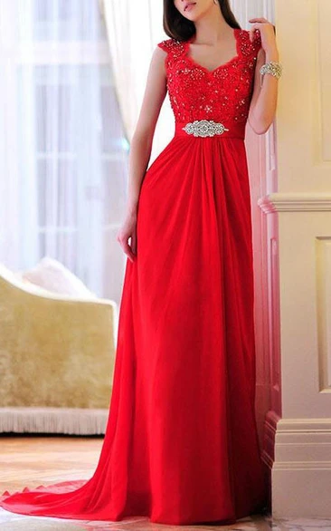 Charming A-Line Straps Appliques Evening Dress