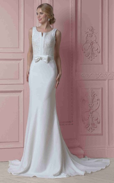 Sheath Sleeveless Scoop-Neck Beaded Long Satin Wedding Dress With Bow
