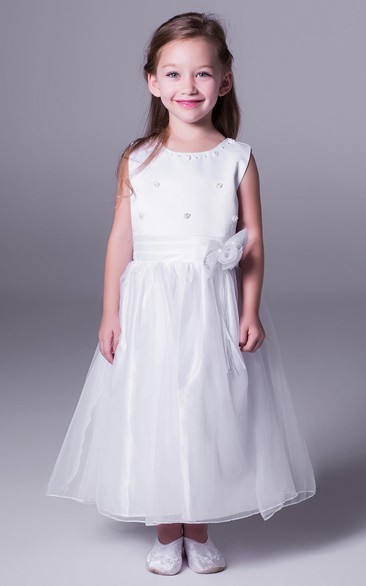 A-Line Tea-Length Scoop-Neck Sleeveless Floral Satin Flower Girl Dress With Bow