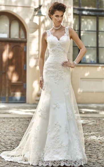 Sheath Floor-Length Sleeveless Appliqued V-Neck Lace&Satin Wedding Dress