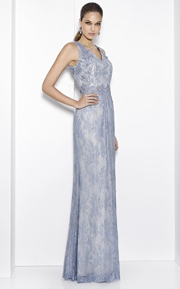 Sheath Long Sleeveless V-Neck Appliqued Lace Prom Dress With Cape