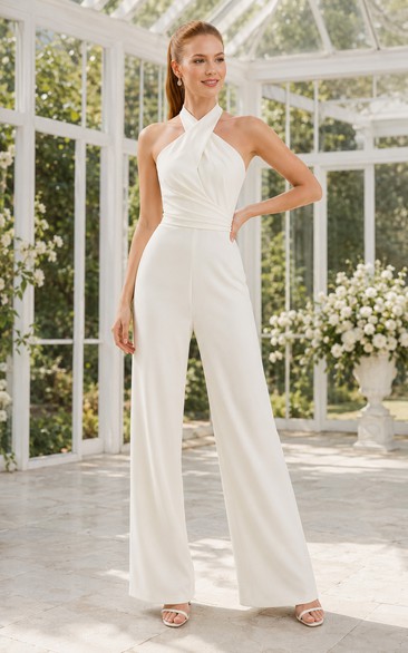 Combinaison de mariée dos nu à col halter et jambes larges