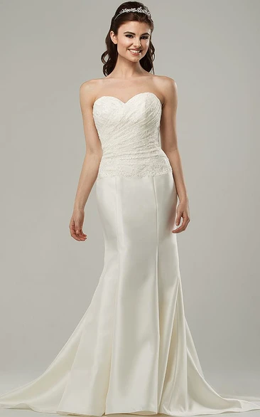 Sweetheart Long Side-Draped Satin Wedding Dress With Sweep Train And Corset Back