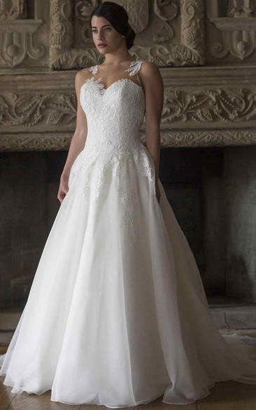 A-Line Floor-Length Scoop-Neck Appliqued Sleeveless Lace Wedding Dress