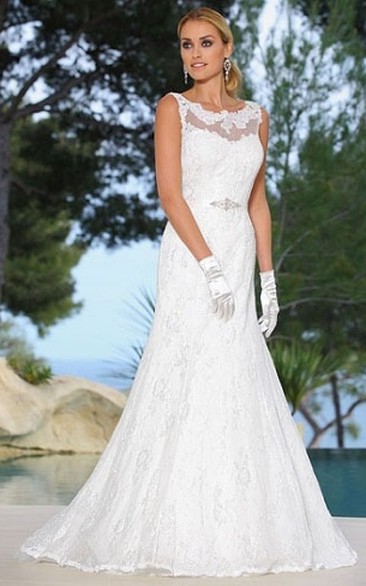 Sheath Long-Sleeveless Scoop-Neck Lace Wedding Dress With Appliques