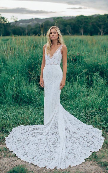 Trumpet Mini V-Neck Sleeveless Bell Appliques Court Train Backless Tulle Lace Bridal Dress