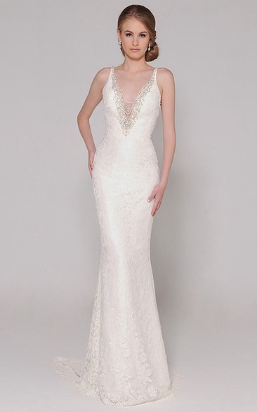 Sheath Long Sleeveless Beaded V-Neck Lace Wedding Dress With Appliques