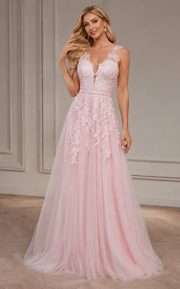 Robe trapèze en tulle et dentelle, col en V, ornée d'appliqués et dos nu en V
