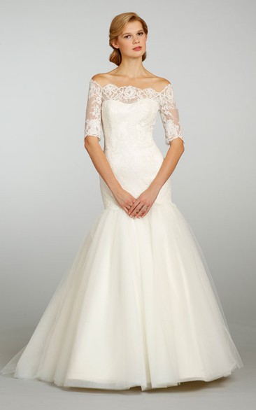 Classic Off the Shoulder Tulle Ball Bridal Gown With 3-4 Lace Sleeve