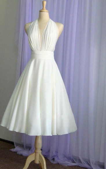 Marilyn Monroe Little White Vintage Inspired 1950s Halter Tea Length Champagne Bridesmaid Dress