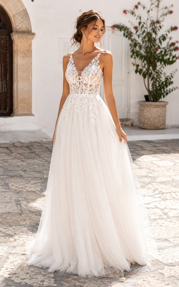 Ivory V-neck Tulle A-line Wedding Dress with Lace