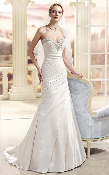 Sheath Sweetheart Beaded Long Satin Wedding Dress With Side Draping