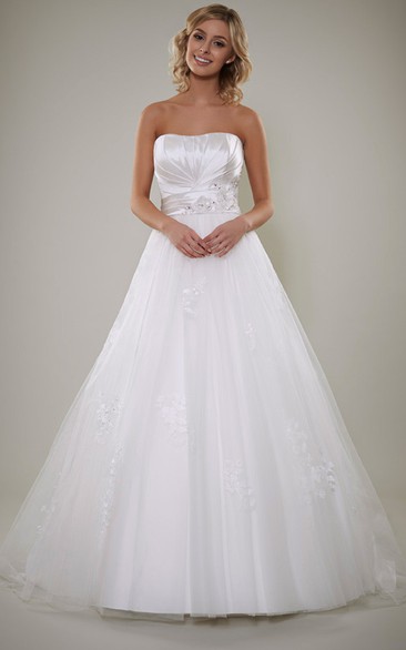 A-Line Ball-Gown Floor-Length Beaded Sleeveless Strapless Satin Wedding Dress With Lace-Up Back And Appliques