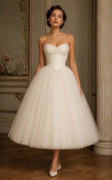Strapless Tea-Length Tulle Ball Gown Vintage Wedding Dress