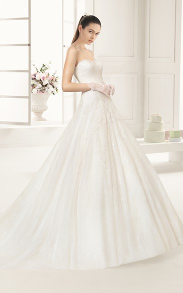 Sleeveless Sweetheart A-line Dress With Chapel Train