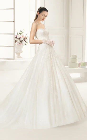 Sleeveless Sweetheart A-line Dress With Chapel Train