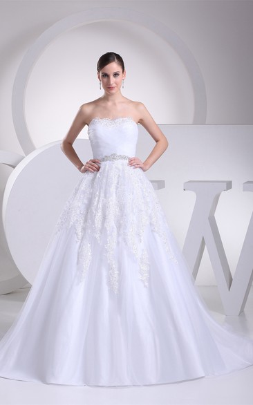 Sleeveless A-Line Ruched Gemmed Waist and Gown With Appliques